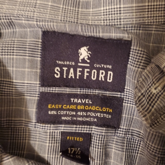 Stafford Travel Easy Care Broadcloth Long Sleeve Button Down Collared Shirt Grey - Picture 2 of 4